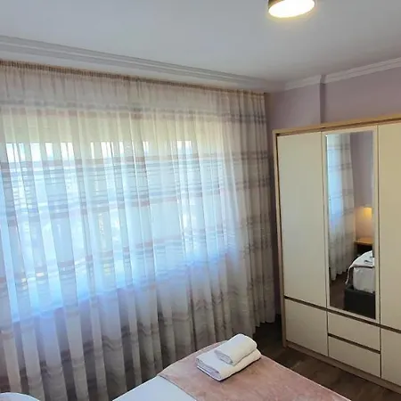 Bora Garden * Tirana